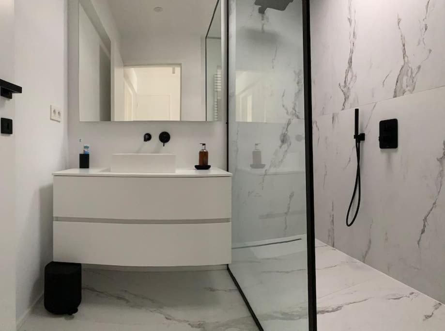 Beautiful Penthouse At 5Min Of Albert Place Knokke-Heist Dış mekan fotoğraf